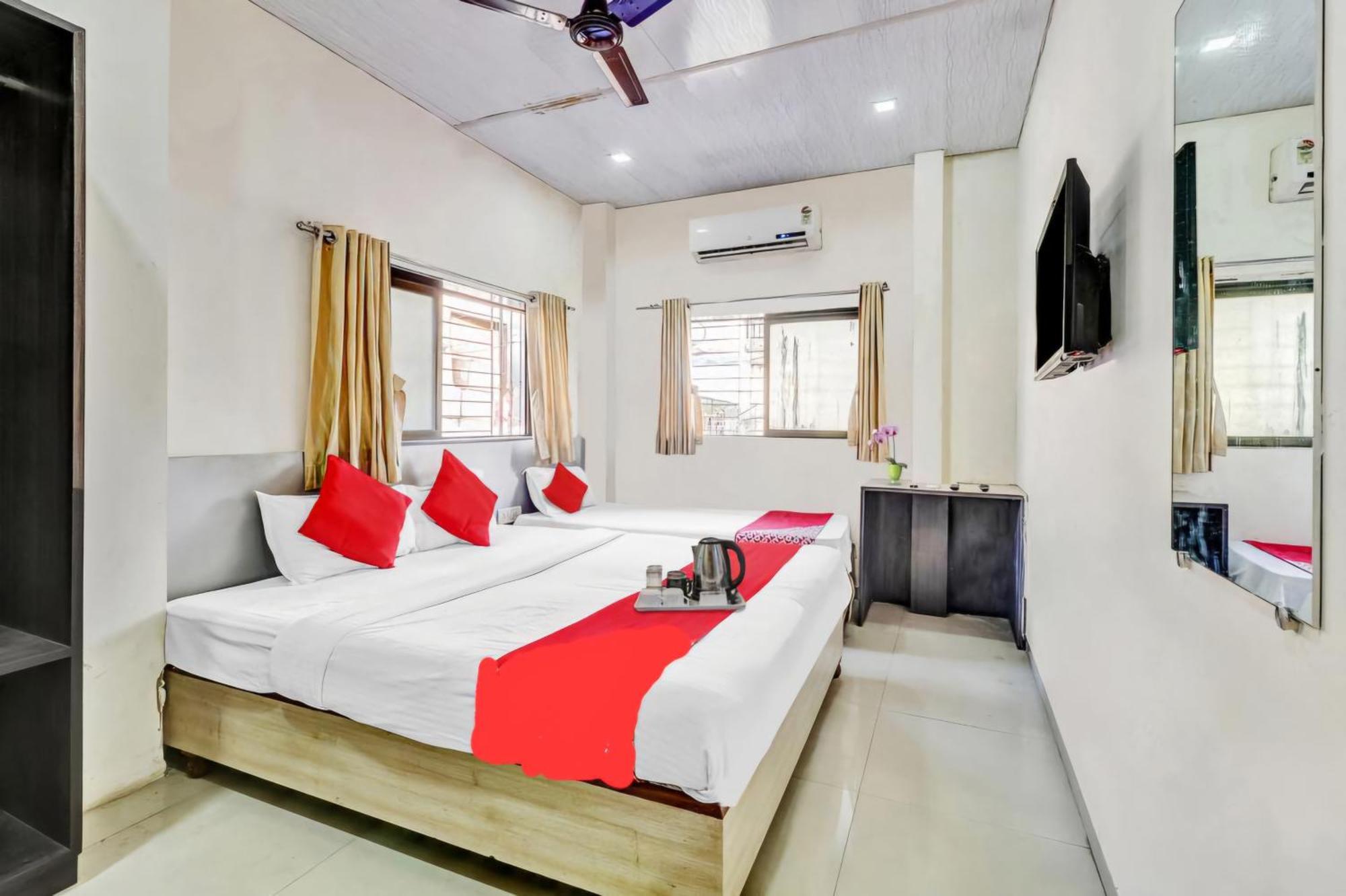 Hotel Kailash Park- Near International Airport Bombay Esterno foto