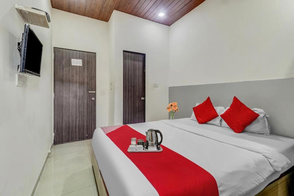 Hotel Kailash Park- Near International Airport Bombay Esterno foto